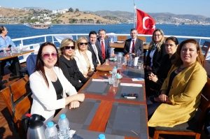 MUHTARLAR GÜNÜ VE DENİZCİLER DERNEĞİ 50. YILI KUTLANDI