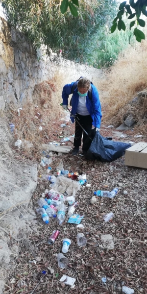 DERE YATAKLARINDAN 485 TORBA ÇÖP TOPLANDI