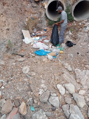 DERE YATAKLARINDAN 485 TORBA ÇÖP TOPLANDI