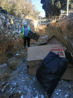 DERE YATAKLARINDAN 485 TORBA ÇÖP TOPLANDI