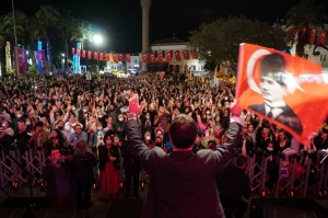 CUMHURİYET COŞKUSU MOĞOLLAR İLE BAŞLADI