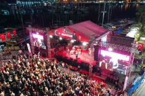 CUMHURİYET COŞKUSU MOĞOLLAR İLE BAŞLADI