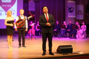 “KONUŞAN ŞARKILAR” BODRUM TEMASIYLA SAHNELENDİ