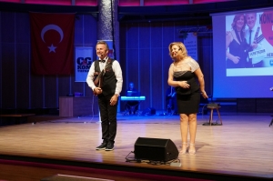 “KONUŞAN ŞARKILAR” BODRUM TEMASIYLA SAHNELENDİ