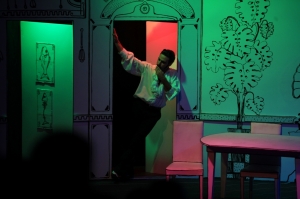 “KOCASINI PİŞİREN KADIN” OYUNUNUN GALASI YAPILDI