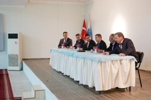 ÜNİVERSİTE ÖĞRENCİLERİNİN SORUNLARI DİNLENDİ