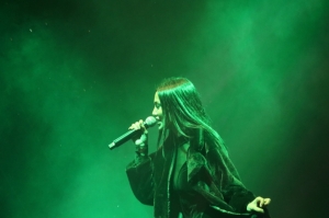 BELEDİYE MEYDANI SAHNESİ KONSERLERİ BAŞLADI