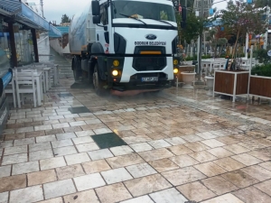 BELEDİYENİN TÜM EKİPLERİ SEFERBER OLDU