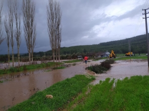 BODRUM'DA EKİPLER, SU TAŞKINLARINA KARŞI TEYAKKUZDA