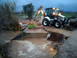 BODRUM'DA EKİPLER, SU TAŞKINLARINA KARŞI TEYAKKUZDA