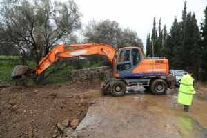 BODRUM'DA EKİPLER, SU TAŞKINLARINA KARŞI TEYAKKUZDA