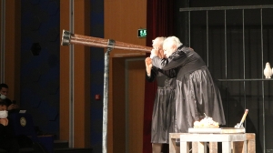 “ADALET, SİZSİNİZ” OYUNU BODRUM’DA SAHNE ALDI