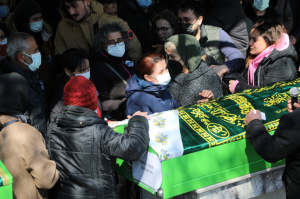 EBRU TURAN VE ÇOCUKLARI BODRUM’DA TOPRAĞA VERİLDİ