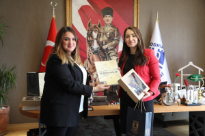 BELEDİYEDEN DÜNYA EMEKÇİ KADINLAR GÜNÜ ETKİNLİKLERİ