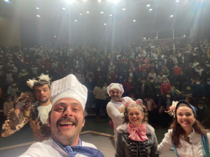 ÖĞRENCİLER “HARİKALAR MUTFAĞI” OYUNUNU İLGİ İLE İZLEDİ