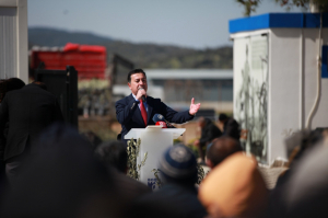 YANGINDA ZARAR GÖREN ÜRETİCİYE 3500 ADET ZEYTİN FİDANI HİBE EDİLDİ