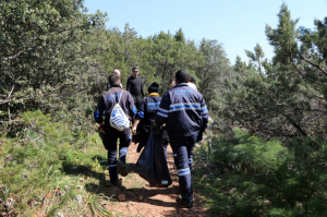 BİTEZ’DE KIYI TEMİZLİĞİ YAPILDI