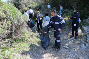 BİTEZ’DE KIYI TEMİZLİĞİ YAPILDI