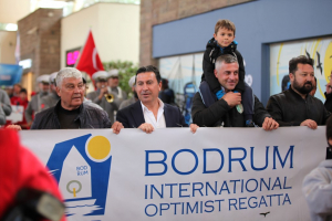 BODRUM ULUSLARARASI OPTİMİST YARIŞLARI BAŞLADI