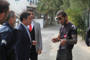 BAŞKAN ARAS, MAHALLE ZİYARETLERİNE DEVAM EDİYOR