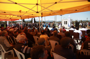 KARAOVA’DA ÜRETİCİYE 142 BİN HİBE FİDE DAĞITILDI