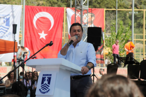 “ÇOCUK ŞENLİĞİ” UMURÇA PARKI`NDA COŞKU İLE KUTLANDI