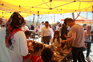 “ÇOCUK ŞENLİĞİ” UMURÇA PARKI`NDA COŞKU İLE KUTLANDI