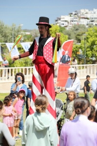 “ÇOCUK ŞENLİĞİ” UMURÇA PARKI`NDA COŞKU İLE KUTLANDI
