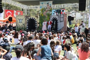 “ÇOCUK ŞENLİĞİ” UMURÇA PARKI`NDA COŞKU İLE KUTLANDI