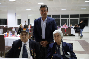 BAŞKAN ARAS ŞEHİT YAKINLARI, GAZİLER VE GAZİ YAKINLARI İLE İFTARDA BULUŞTU