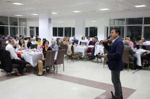 BAŞKAN ARAS ŞEHİT YAKINLARI, GAZİLER VE GAZİ YAKINLARI İLE İFTARDA BULUŞTU