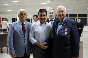 BAŞKAN ARAS ŞEHİT YAKINLARI, GAZİLER VE GAZİ YAKINLARI İLE İFTARDA BULUŞTU