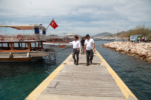 BAŞKAN ARAS MAHALLE ZİYARETLERİNE DEVAM EDİYOR