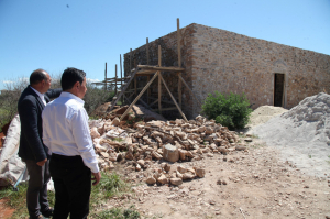 SEZON ÖNCESİ BELEDİYEDEN YOĞUN MESAİ