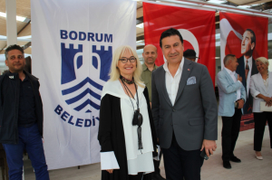 BAŞKAN ARAS, STK VE BASIN MENSUPLARI İLE İFTARDA BULUŞTU