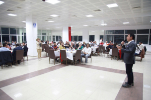 BAŞKAN ARAS, STK VE BASIN MENSUPLARI İLE İFTARDA BULUŞTU