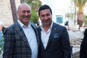 BAŞKAN ARAS, STK VE BASIN MENSUPLARI İLE İFTARDA BULUŞTU