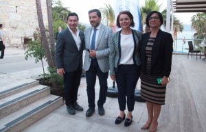 BAŞKAN ARAS, STK VE BASIN MENSUPLARI İLE İFTARDA BULUŞTU