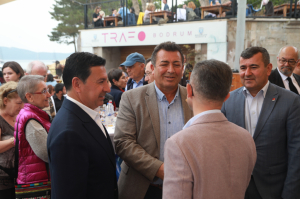 BODRUM İLÇE PROTOKOLÜ HALKLA BAYRAMLAŞTI