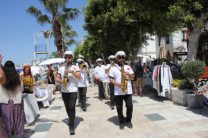 HALİKARNASSOS İKİ YAKA KÜLTÜR FESTİVALİ’NDEN RENKLİ GÖRÜNTÜLER