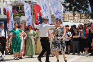 HALİKARNASSOS İKİ YAKA KÜLTÜR FESTİVALİ’NDEN RENKLİ GÖRÜNTÜLER