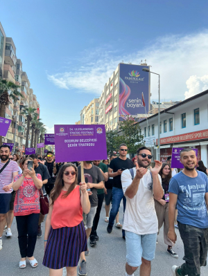 BODRUM BELEDİYESİ ŞEHİR TİYATROSU DENİZLİ’DEYDİ