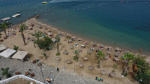 HALK PLAJLARINDA BAKIM VE TAMİRAT ÇALIŞMALARI