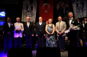 BELEDİYE KOROSUNDAN MUHTEŞEM KONSER