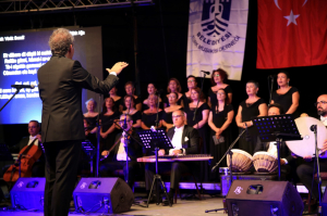 BELEDİYE KOROSUNDAN MUHTEŞEM KONSER