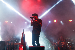 BÜYÜK ZAFERE YAKIŞIR KUTLAMA