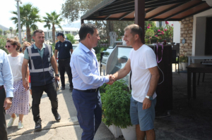 BAŞKAN ARAS, MAHALLE ZİYARETLERİNE DEVAM EDİYOR