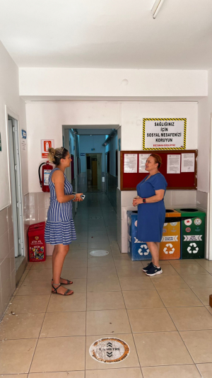 OKULLARDAKİ İHTİYAÇLAR GİDERİLİYOR