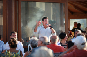 SAHA ZİYARETLERİ VE HALK BULUŞMALARI DEVAM EDİYOR