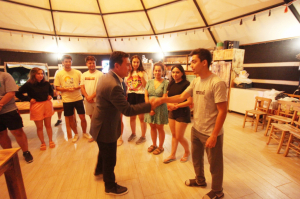 BAŞKAN ARAS, ÖĞRENCİLERLE BİR ARAYA GELDİ